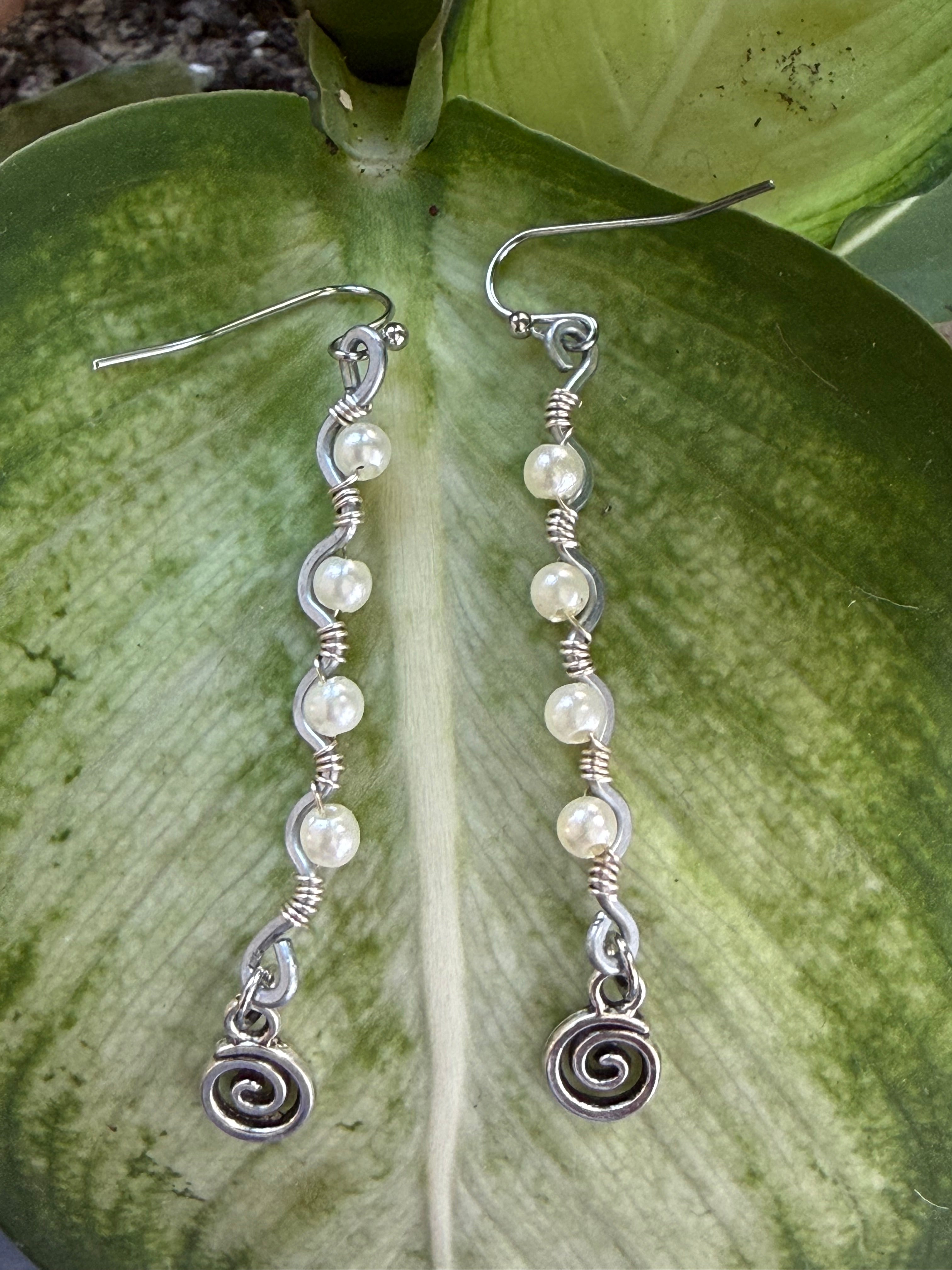 Swirl Pearl Earrings